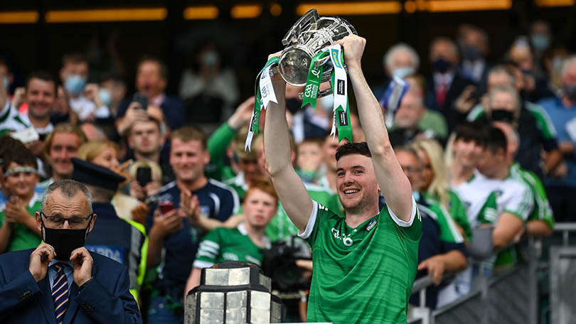 Limerick captain Declan Hannon lifts the Liam MacCarthy Cup after the GAA Hurling All-Ireland Senior Championship Final match between Cork and Limerick in Croke Park, Dublin. Photo by Stephen McCarthy/Sportsfile